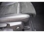 Volvo XC40 T2 129PK Automaat R-Design / Navigatie / Parkeersensoren / Adaptieve Cruise control / R-Design leder-Nubuck bekl. / Dodehoeksensor / Extra getint glas / All season banden