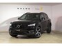 Volvo XC40 T2 129PK Automaat R-Design / Navigatie / Parkeersensoren / Adaptieve Cruise control / R-Design leder-Nubuck bekl. / Dodehoeksensor / Extra getint glas / All season banden