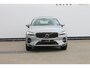 Volvo XC60 T6 350PK Long Range Plug-in hybrid AWD Plus Bright Panoramisch schuif-kanteldak / Google infotainment / Lederen bekleding / Parkeersensoren voor en achter met parkeercamera / Road Sign information / Cruise Control