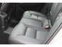 Volvo XC60 T6 350PK Long Range Plug-in hybrid AWD Plus Bright Panoramisch schuif-kanteldak / Google infotainment / Lederen bekleding / Parkeersensoren voor en achter met parkeercamera / Road Sign information / Cruise Control