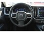 Volvo XC60 T6 350PK Plug-in hybrid AWD Plus Bright Long range / Adaptieve cruise control / Panoramadak / Apple carplay / Parkeersensoren met 360 camera / Elektrische achterklep / Elektrische stoelen met geheugen / Stoel en stuurwielverwarming