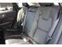 Volvo XC60 T6 350PK Plug-in hybrid AWD Plus Bright Long range / Adaptieve cruise control / Panoramadak / Apple carplay / Parkeersensoren met 360 camera / Elektrische achterklep / Elektrische stoelen met geheugen / Stoel en stuurwielverwarming