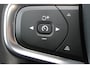 Volvo XC40 T3 163PK automaat Momentum Pro / Climate Control/ Cruise control/ elektrische achterklep/ Bluetooth/ Apple carplay/ Drive mode/ Parkeersensoren met camera/ Navigatie