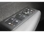 Volvo XC40 T3 163PK automaat Momentum Pro / Climate Control/ Cruise control/ elektrische achterklep/ Bluetooth/ Apple carplay/ Drive mode/ Parkeersensoren met camera/ Navigatie