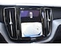 Volvo XC60 T6 350PK Automaat Plug-in Hybrid AWD Plus Bright / Navigatie / Elektrisch glazen schuif-kanteldak / Leren bekleding / Stuur & Stoelverwarming / Elektrische stoelen met geheugen / Elektrische achterklep / Cruise control