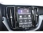 Volvo XC60 T6 350PK Automaat Plug-in Hybrid AWD Plus Bright / Navigatie / Elektrisch glazen schuif-kanteldak / Leren bekleding / Stuur & Stoelverwarming / Elektrische stoelen met geheugen / Elektrische achterklep / Cruise control