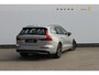 Volvo V60 T6 350PK Autm. Plug-in hybrid AWD Plus Dark Long Range / Google infotainment / Semi elekrisch wegklapbare trekhaak / Verwarmbare voorruit / Elektrisch bedienbare voorstoelen met geheugen / Verwarmbare voorstoelen
