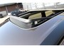 Volvo XC60 T6 Plug-in hybrid AWD Plus Dark Long range / Adaptieve cruise control / Panoramadak / Apple carplay / Parkeersensoren met 360 camera / Elektrische achterklep / Elektrische stoelen met geheugen / Stoel en stuurwielverwarming