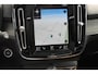 Volvo XC40 B4 211PK Automaat Inscription Panoramisch schuif-kanteldak / Semi elektrisch wegklapbare trekhaak / Adaptieve cruise control / Lederen bekleding / Harman Kardon Audio