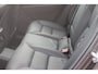 Volvo XC60 T6 350PK Automaat Plug-in hybrid AWD Ultra Dark Head-up display / Semi elektrisch wegklapbare trekhaak / Panoramisch schuif-kanteldak / Harman Kardon audio
