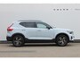 Volvo XC40 2.0 B4 Plus Dark