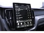 Volvo XC60 T6 350PK Automaat AWD Ultra Black Edition Facelift/ Head-up display/ Harman Kardon audio/ BLIS/ Elektrischbedienbare stoelen met geheugen / Panoramadak/ Adaptive cruise control/ Pilot assist/ Apple Carplay/ Android auto/