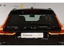 Volvo XC60 T6 350PK Automaat Plug-in Hybrid AWD Plus Black Edition/ Bowers & Wilkins / Navigatie / 360 Camera / Head-up Display / Panoramadak / Stoelverwarming v+a / Stuurverwarming / 21'' Velgen