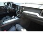Volvo XC60 T6 350PK Automaat Plug-in Hybrid AWD Plus Black Edition/ Bowers & Wilkins / Navigatie / 360 Camera / Head-up Display / Panoramadak / Stoelverwarming v+a / Stuurverwarming / 21'' Velgen