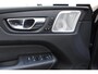 Volvo XC60 T6 350PK Automaat Plug-in Hybrid AWD Plus Black Edition/ Bowers & Wilkins / Navigatie / 360 Camera / Head-up Display / Panoramadak / Stoelverwarming v+a / Stuurverwarming / 21'' Velgen