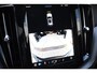 Volvo XC60 T6 350PK Automaat Plug-in Hybrid AWD Plus Black Edition/ Bowers & Wilkins / Navigatie / 360 Camera / Head-up Display / Panoramadak / Stoelverwarming v+a / Stuurverwarming / 21'' Velgen