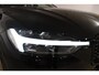 Volvo XC60 T6 350PK Automaat Plug-in Hybrid AWD Plus Black Edition/ Bowers & Wilkins / Navigatie / 360 Camera / Head-up Display / Panoramadak / Stoelverwarming v+a / Stuurverwarming / 21'' Velgen