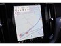 Volvo XC60 T6 350PK Automaat Plug-in Hybrid AWD Plus Black Edition/ Bowers & Wilkins / Navigatie / 360 Camera / Head-up Display / Panoramadak / Stoelverwarming v+a / Stuurverwarming / 21'' Velgen