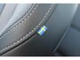 Volvo XC60 T8 455PK Automaat AWD Plus Black Edition Panoramisch schuif-kanteldak / Google infotainment / Adaptieve cruise control / 21" lichtmetalen velgen / Parkeersensoren voor en achter met camera