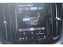 Volvo XC60 T8 455PK Automaat AWD Plus Black Edition Panoramisch schuif-kanteldak / Google infotainment / Adaptieve cruise control / 21" lichtmetalen velgen / Parkeersensoren voor en achter met camera