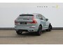 Volvo XC60 T8 455PK Automaat AWD Ultra Black Edition 360 graden camera / Head-up display / Panoramisch schuif-kanteldak / 21" lichtmetalen velgen / Extra getinte ramen vanaf de B-stijl