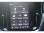 Volvo V60 T6 350PK Automaat Plug-in hybrid AWD Ultra Dark Adaptieve Cruise Control / Head-up display / Panoramisch schuif-kanteldak / Harman Kardon Audio / Blis / Google infotainment