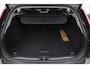 Volvo V60 B4 211PK Automaat Plus Bright / Adaptieve cruise control / BLIS / Elektrische stoelen / stuur - stoelverwarming / elektrische achterklep