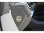 Volvo EX30 272PK Automaat Single Motor Ext. Range Plus Europa Elektrisch verstelbare voorstoelen / Verwarmbare voorstoelen en verwarmbaar stuurwiel / 20" lichtmetalen velgen