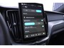 Volvo XC60 T6 350PK Automaat AWD Ultra Black Edition Facelift/ Head-up display/ Harman Kardon audio/ BLIS/ Elektrischbedienbare stoelen met geheugen / Panoramadak/ Adaptive cruise control/ Pilot assist/ Apple Carplay/ Android auto/