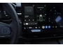 Lynk & Co 01 276PK Automaat Core / Adaptieve cruise control / Stoel - en stuurwielverarming / Parkeersensoren met camera / Apple carplay / Trekhaak / Metallic lak / 19" lichtmetalen velgen