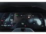 Lynk & Co 01 276PK Automaat Core / Adaptieve cruise control / Stoel - en stuurwielverarming / Parkeersensoren met camera / Apple carplay / Trekhaak / Metallic lak / 19" lichtmetalen velgen