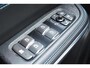 Lynk & Co 01 262PK Automaat / 360 Camera / Adaptieve cruise control / Glazen schuif-kanteldak / Elektrische stoelen met geheugenfunctie / Stoelverwarming / Elektrische achterklep / Climate control / Parkeersensoren V+A / 20"velgen / Keyless entry /