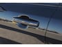 Lynk & Co 01 276PK Automaat Core / Adaptieve cruise control / Stoel - en stuurwielverarming / Parkeersensoren met camera / Apple carplay / Trekhaak / Metallic lak / 19" lichtmetalen velgen