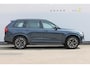 Volvo XC90 T8 455PK Autom Plug-in hybrid AWD Ultra Dark Luchtvering / Massagefunctie voorstoelen / Semi elektrisch wegklapbare trekhaak / Gelamineerd glas / Stoelventilatie / 21" lichtmetalen velgen