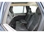 Volvo XC90 T8 455PK Autom Plug-in hybrid AWD Ultra Dark Luchtvering / Massagefunctie voorstoelen / Semi elektrisch wegklapbare trekhaak / Gelamineerd glas / Stoelventilatie / 21" lichtmetalen velgen
