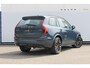 Volvo XC90 T8 455PK Autom Plug-in hybrid AWD Ultra Dark Luchtvering / Massagefunctie voorstoelen / Semi elektrisch wegklapbare trekhaak / Gelamineerd glas / Stoelventilatie / 21" lichtmetalen velgen