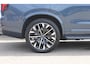 Volvo XC90 T8 455PK Autom Plug-in hybrid AWD Ultra Dark Luchtvering / Massagefunctie voorstoelen / Semi elektrisch wegklapbare trekhaak / Gelamineerd glas / Stoelventilatie / 21" lichtmetalen velgen