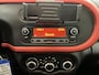 Renault Twingo 1.0 SCe Collection / Netjes Onderhouden / Lichtmetalen Velgen / Airco / Snelheidsbegrenzer (Tegen kleine meerprijs Cruise Control) / Bluetooth /