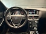 Volvo V40 1.6 T4 R-Design|TREKHAAK|CRUISE|BLUETOOTH|NAVI|17INCH|