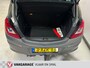 Opel Corsa 1.4-16V BlitZ 5 deurs-Navigatie-parkeersensoren-Airco-trekhaak luxe uitvoering.