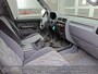 Toyota Land Cruiser LandCr. Chall. 3.0 HR Blind Van | Airco | Trekhaak | BullBar | Handgeschakeld Hi-/Low Gearing