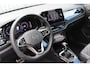 Volkswagen T-Roc 1.5 TSI 3x R-Line | Panoramadak | IQ Light | Virtual cockpit | Navigatie | Apple carplay | Adaptive cruise | Dode