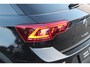 Volkswagen T-Roc 1.5 TSI 3x R-Line | Panoramadak | IQ Light | Virtual cockpit | Navigatie | Apple carplay | Adaptive cruise | Dode