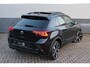 Volkswagen T-Roc 1.5 TSI 3x R-Line | Panoramadak | IQ Light | Virtual cockpit | Navigatie | Apple carplay | Adaptive cruise | Dode
