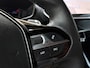 Peugeot 2008 Allure Pack 1.2 Hybrid 145pk e-DCS6 | STOELVERW. | ADAPTIVE CRUISE | KEYLESS ENTRY | 360° CAMERA | DODEHOEKBEW. | NAVI | LEDER/STOF |