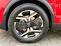 Peugeot 2008 Allure Pack 1.2 Hybrid 145pk e-DCS6 | STOELVERW. | ADAPTIVE CRUISE | KEYLESS ENTRY | 360° CAMERA | DODEHOEKBEW. | NAVI | LEDER/STOF |