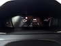 Peugeot 2008 Allure Pack 1.2 Hybrid 145pk e-DCS6 | STOELVERW. | ADAPTIVE CRUISE | KEYLESS ENTRY | 360° CAMERA | DODEHOEKBEW. | NAVI | LEDER/STOF |