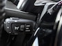 Peugeot 2008 Allure Pack 1.2 Hybrid 145pk e-DCS6 | STOELVERW. | ADAPTIVE CRUISE | KEYLESS ENTRY | 360° CAMERA | DODEHOEKBEW. | NAVI | LEDER/STOF |