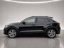 Volkswagen T-Roc 1.5 TSI R-Line Acc, Trekhaak, All Season banden, Camera