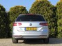 Volkswagen Passat Variant 1.6 TDI Connected + *Panorama*